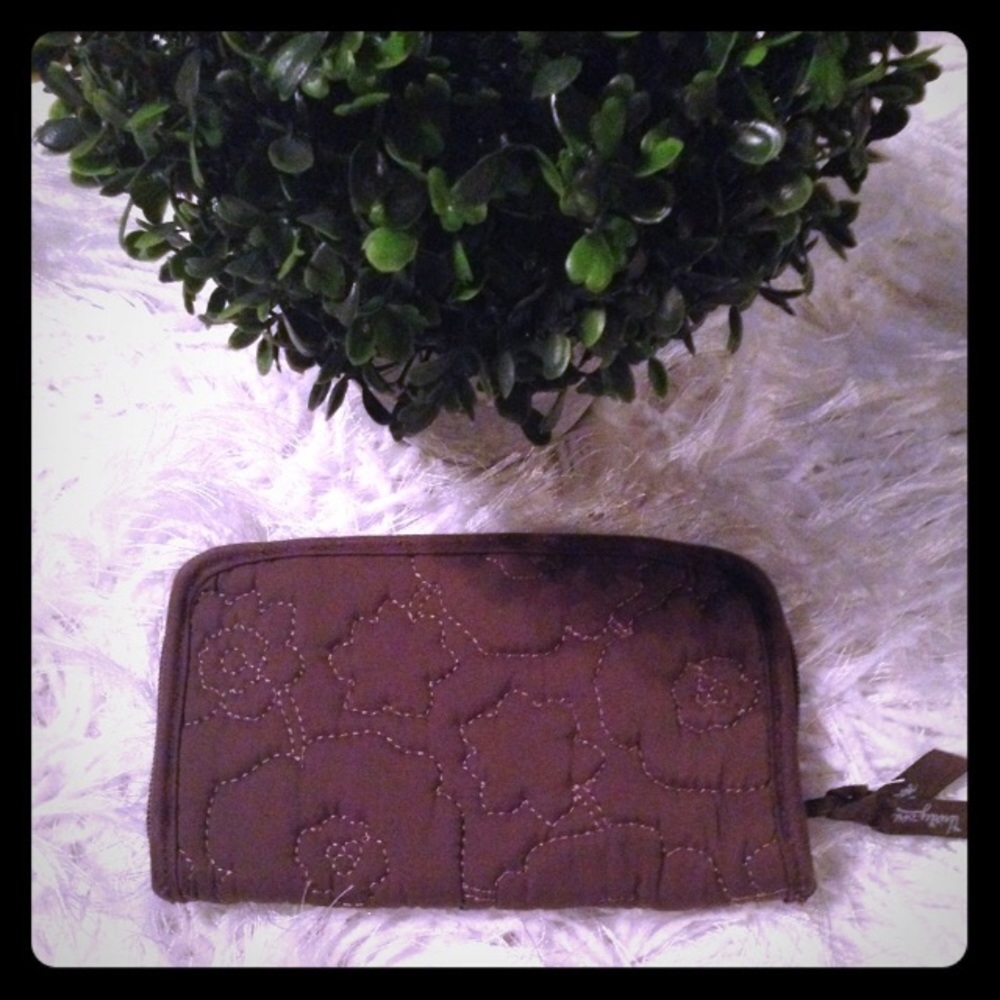 Sale 5/$25 Soft brown thirty one wallet new